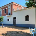 Tenuta Arcidiacono - Etna, Wine, Country & Relax * זפראנה אטניאה